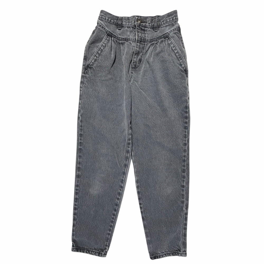 Vintage 80s Bill Blass high waisted mom jeans. Dark grey. 24” waist